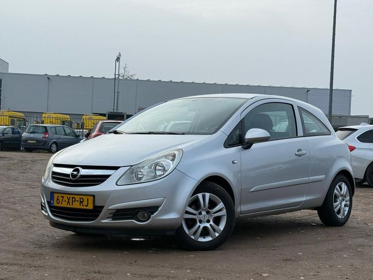 Opel Corsa 1.4-16V Enjoy/AUTOMAAT/ LAAG KM, Auto's, Opel, Bedrijf, Te koop, Corsa, ABS, Airbags, Centrale vergrendeling, Elektrische buitenspiegels