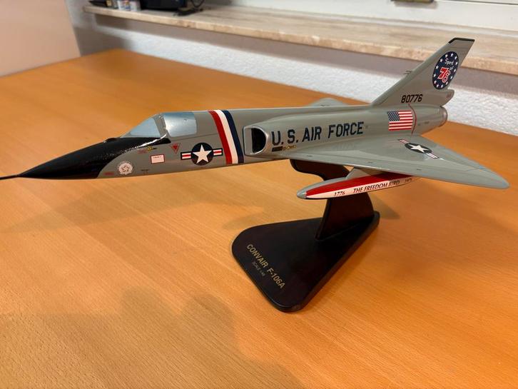 Convair F-106A Delta Dart Modelvliegtuig groot model, Hobby en Vrije tijd, Modelbouw | Auto's en Voertuigen, Zo goed als nieuw