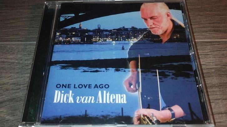 Dick van Altena ‎- One Love Ago, Cd's en Dvd's, Cd's | Pop, Zo goed als nieuw, 1980 tot 2000, Ophalen of Verzenden