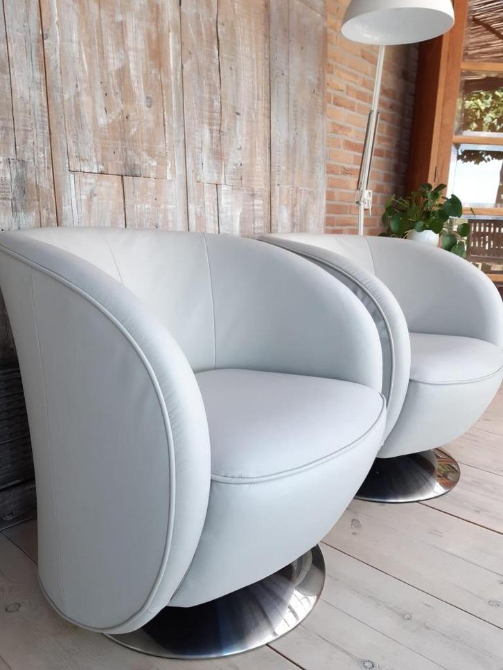 2 ergonomische leren draaistoelen, Huis en Inrichting, Stoelen, Zo goed als nieuw, Twee, Leer, Grijs, Ophalen