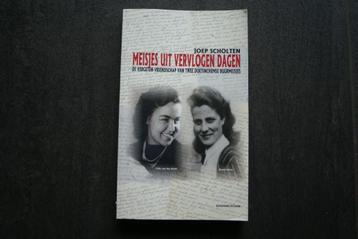 MEISJES UIT VERVLOGEN DAGEN: de vergeten vriendschap v twee beschikbaar voor biedingen