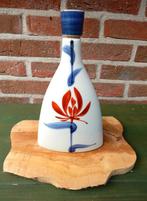 Vintage Japanse sake fles met bloemdecor, Antiek en Kunst, Ophalen of Verzenden