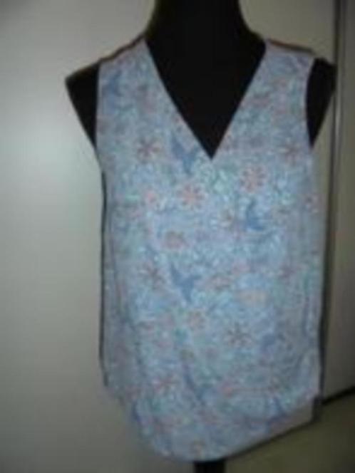 Tuniek met bloemprint merk New Look maat 38, Kleding | Dames, Blouses en Tunieken, Zo goed als nieuw, Maat 38/40 (M), Ophalen of Verzenden