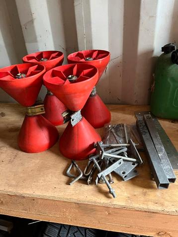Rollen voor boot trailer compleet beschikbaar voor biedingen