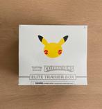 Pokemon Celebrations Elite Trainer Box, Hobby en Vrije tijd, Verzamelkaartspellen | Pokémon, Ophalen of Verzenden, Zo goed als nieuw