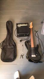 Electrische gitaar met versterker, muurhanger en gitaartas., Ophalen of Verzenden, Zo goed als nieuw, Overige merken, Met versterker