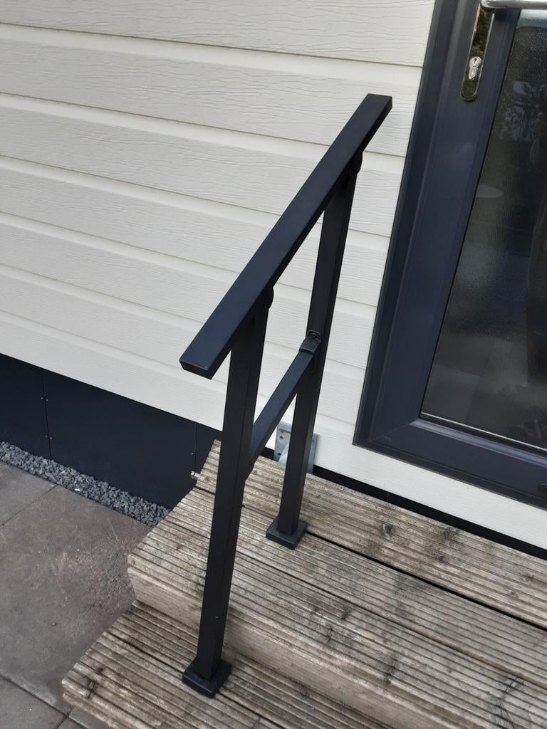 Stevige trapleuning voor buiten - Zwart metaal, Ophalen, Gebruikt