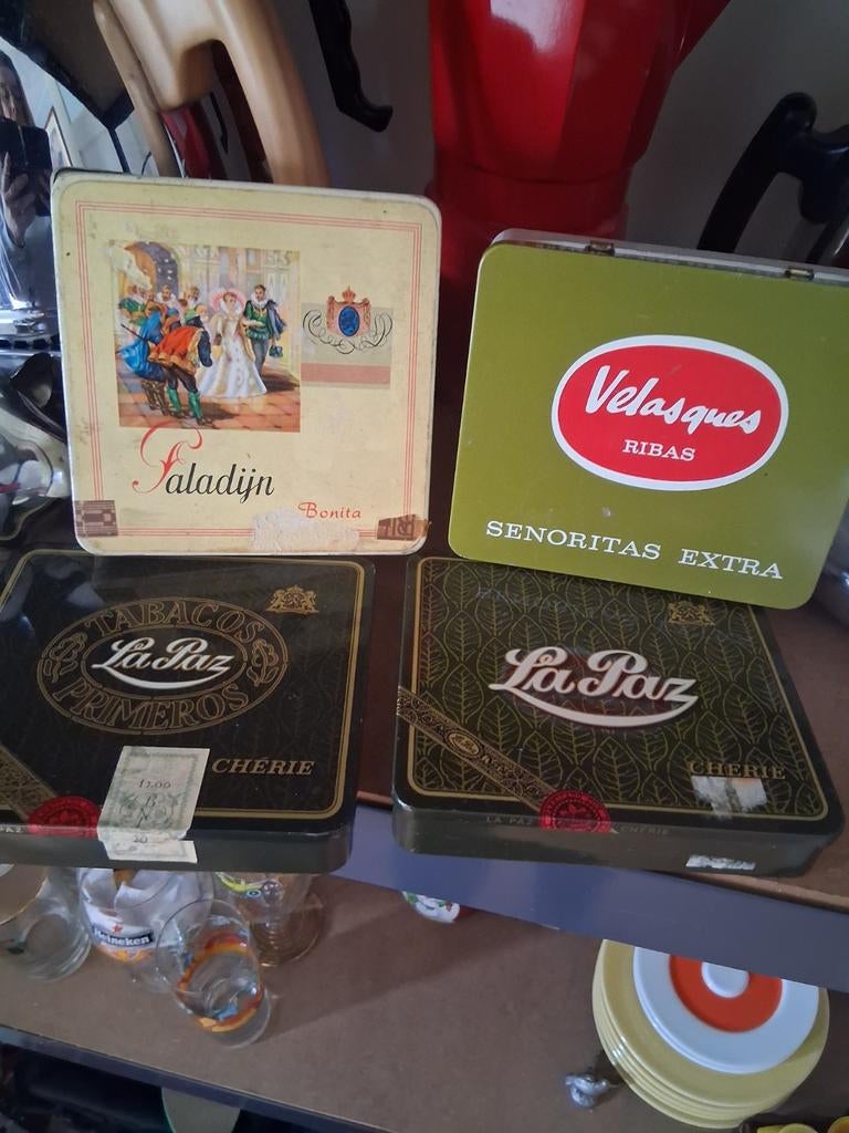 Set van 4 vintage sigarendoosjes, Verzamelen, Blikken, Ophalen of Verzenden, Gebruikt, Overige, Overige merken