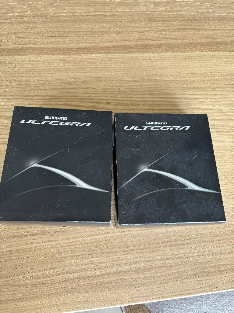 Shimano Ultegra ST-R8000 shifters, Ophalen of Verzenden, Zo goed als nieuw, Overige typen
