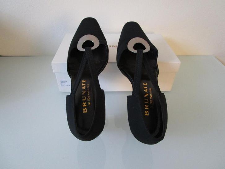 Pumps Brunate, Kleding | Dames, Schoenen, Zo goed als nieuw, Zwart, Verzenden