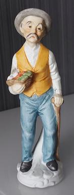 nr 10 ; Oude man, Verzamelen, Beelden en Beeldjes, Ophalen of Verzenden, Gebruikt, Mens