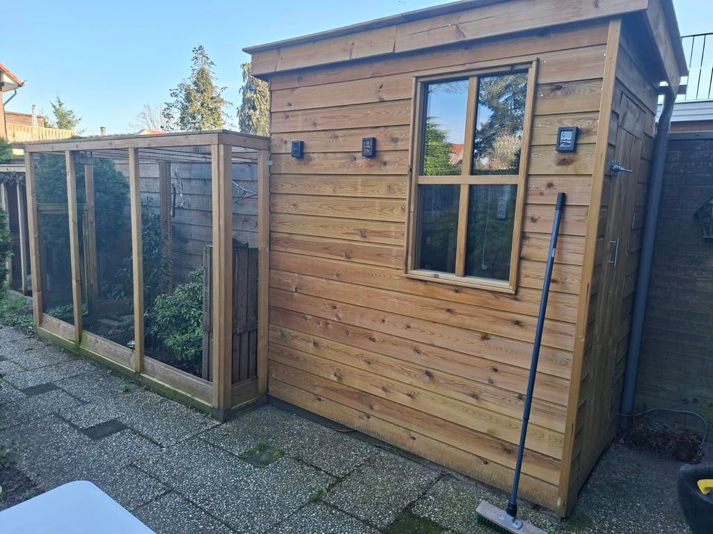 Vrijstaanse voliere met buiten en binnenvlucht, Dieren en Toebehoren, Vogels | Hokken en Kooien, Ophalen, Aluminium, Volière