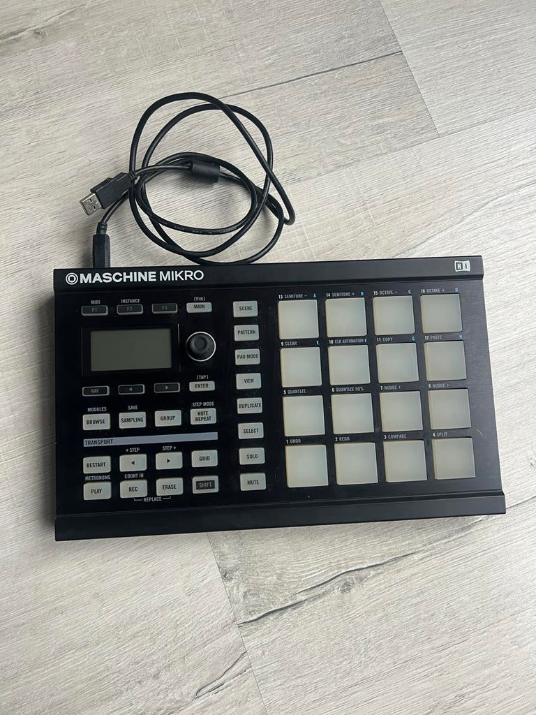 Native Instruments Maschine Mikro MK2 - Netjes!, Ophalen of Verzenden, Zo goed als nieuw, Overige merken