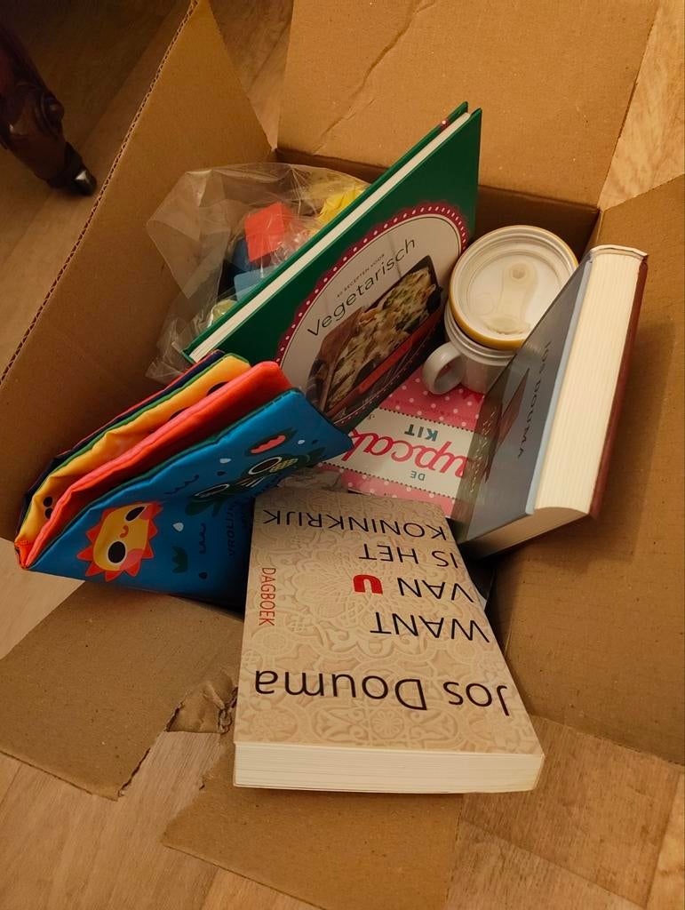 Gratis rommelmarkt spullen op te halen, Diversen, Rommelmarktspullen, Ophalen of Verzenden