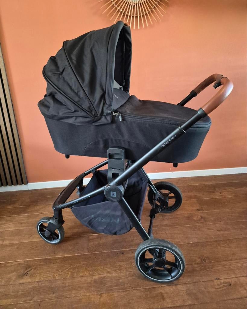 Moon Kinderwagen met accessoires, Kinderen en Baby's, Kinderwagens en Combinaties, Gebruikt, Met reiswieg, Ophalen, Kinderwagen