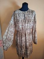 Prachtige Jurkje van Revelation! maat M, met open mouwen, Maat 38/40 (M), Bruin, Ophalen of Verzenden, Zo goed als nieuw