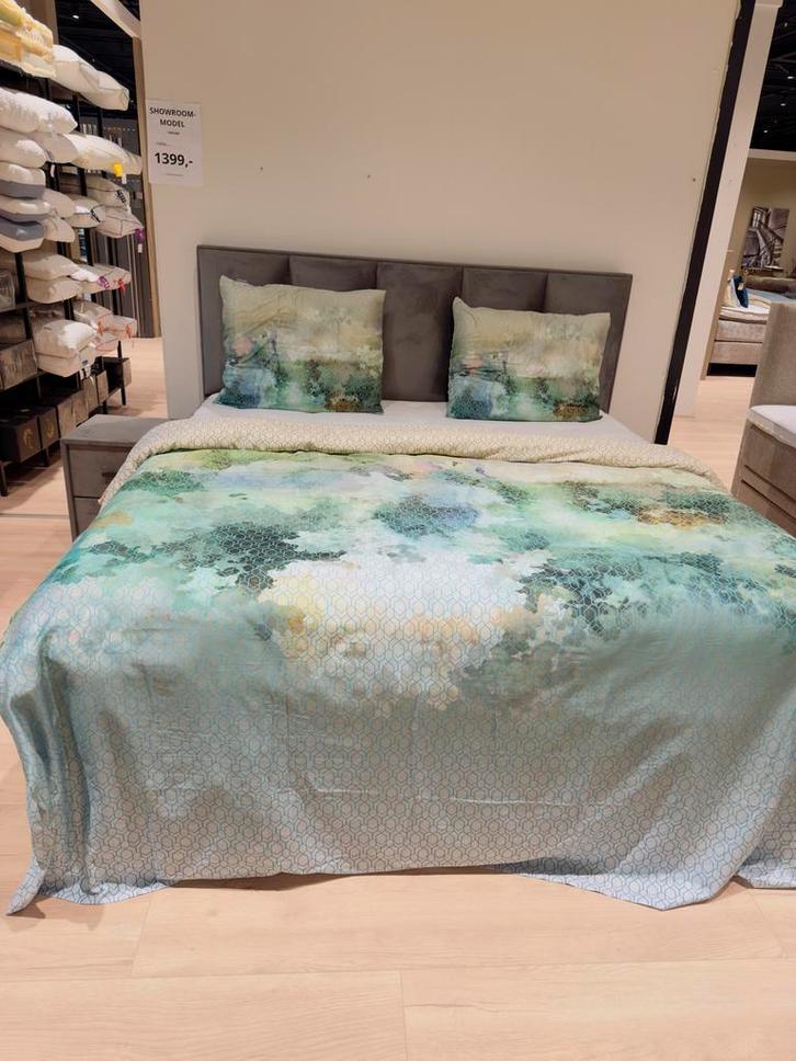 Showroommodel Opberg Boxspring 180x200 - Nu met korting!, Huis en Inrichting, Slaapkamer | Bedden, Zo goed als nieuw, Tweepersoons