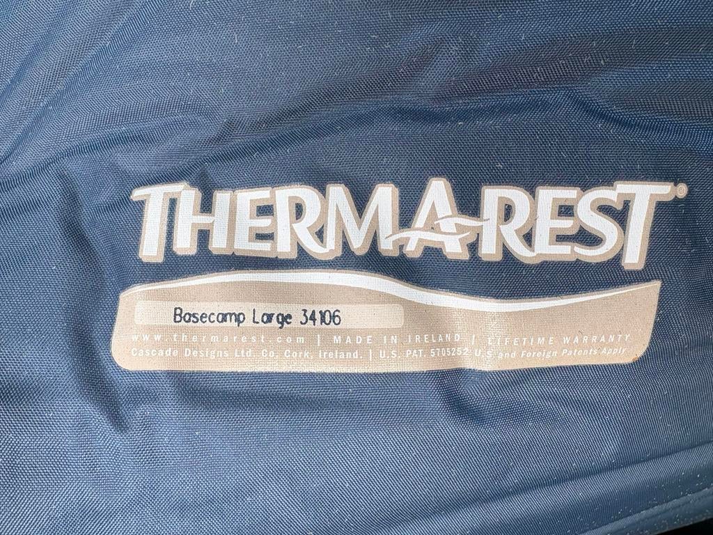 2x Therma-Rest Basecamp Large Slaapmat - Comfortabel & Ruim, Ophalen of Verzenden, Gebruikt, 1-persoons