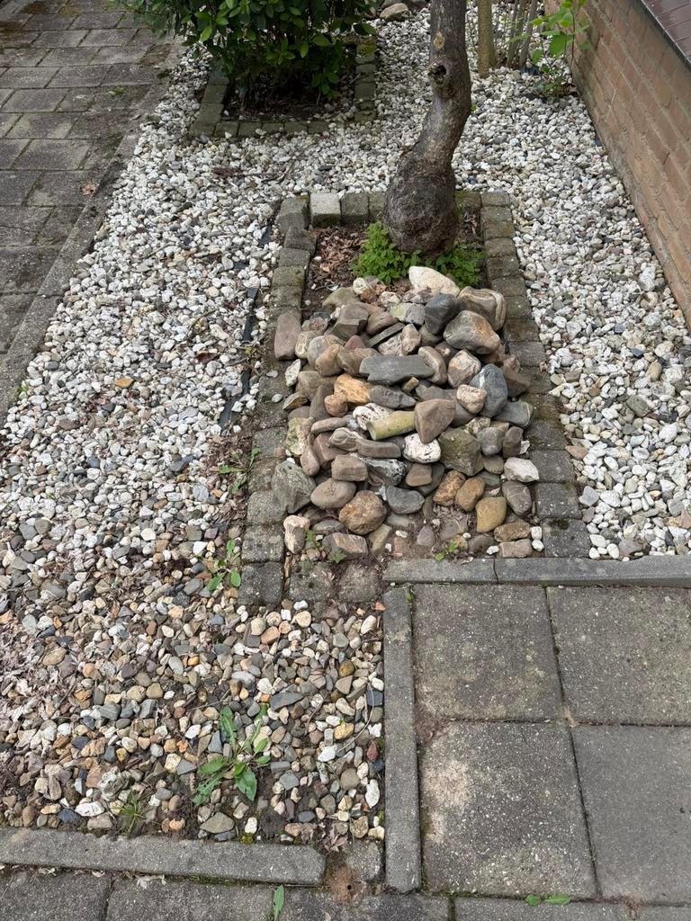 Kiezels en maaskeien gratis ophalen, Tuin en Terras, Ophalen, Zo goed als nieuw