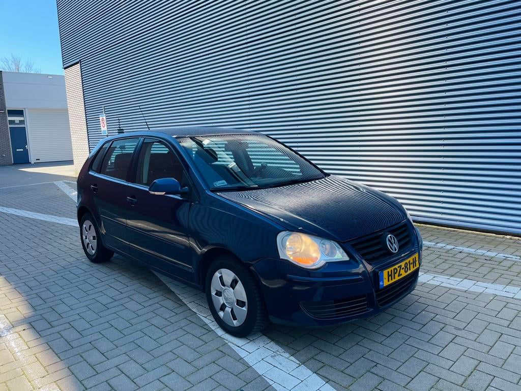 Volkswagen polo 1.4 TDI Comfortline • AIRCO • EXPORT • 2006, 1064 kg, Blauw, Bedrijf, Diesel