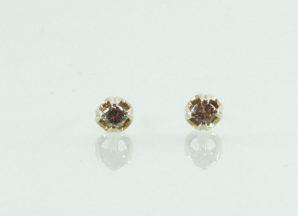 Gouden solitair oorbellen / oorknoppen briljant diamant, Sieraden, Tassen en Uiterlijk, Antieke sieraden, Ophalen of Verzenden