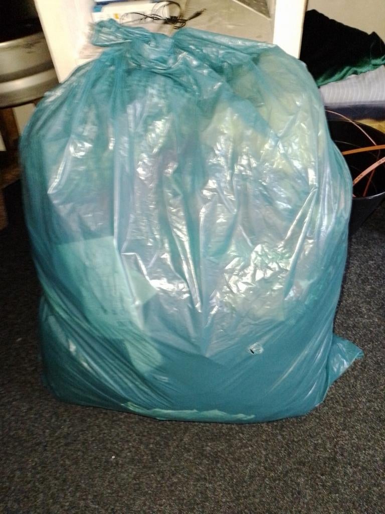 Partij kleding voor koningsdag 2 euro pst, Ophalen, Zo goed als nieuw, Maat 38/40 (M)