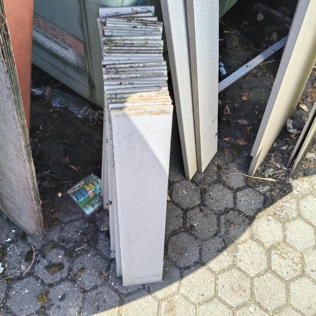 Trespa platen / stroken 54x10.5 cm, Ophalen, Gebruikt