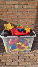 Grote kist met diverse plastic bouwblokken, Kinderen en Baby's, Ophalen, Gebruikt, Overige merken