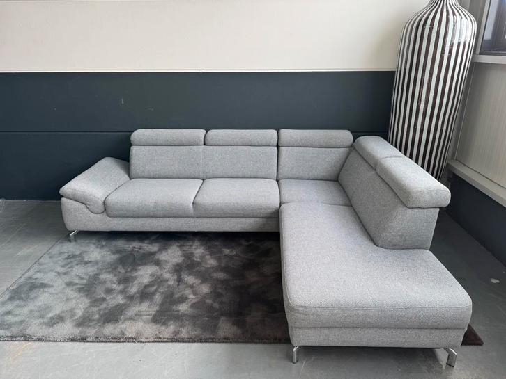 Nette Montel Modena hoekbank | Montel Hoekbank, Huis en Inrichting, Banken | Bankstellen, Zo goed als nieuw, Hoekbank, Vierpersoons of meer