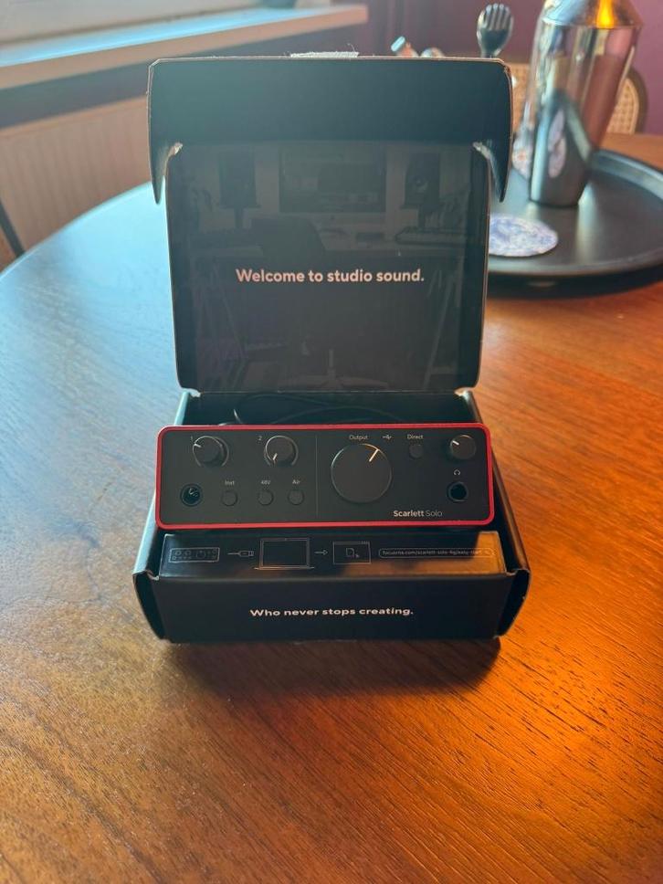Focusrite Scarlett 4th Gen Solo, Computers en Software, Geluidskaarten, Nieuw, Extern, Ophalen of Verzenden