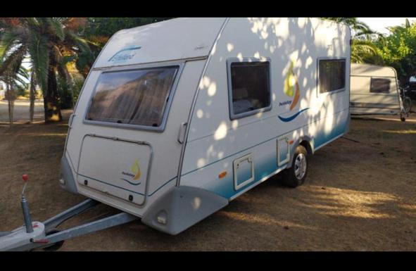 Eifelland Holiday Special 415 TMF, Caravans en Kamperen, Caravans, Particulier, tot en met 4, 750 - 1000 kg, Treinzit, Eifelland