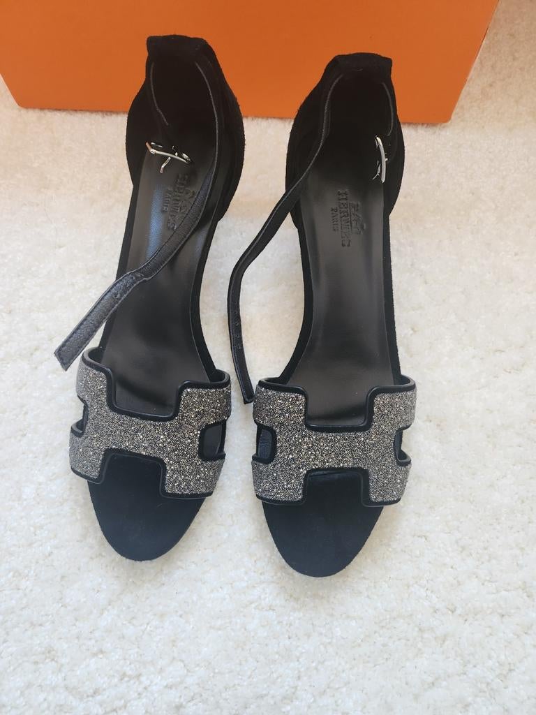Hermès Oran Sandalen Zwart met Glitter, Zwart, Zo goed als nieuw, Hermès, Sandalen of Muiltjes