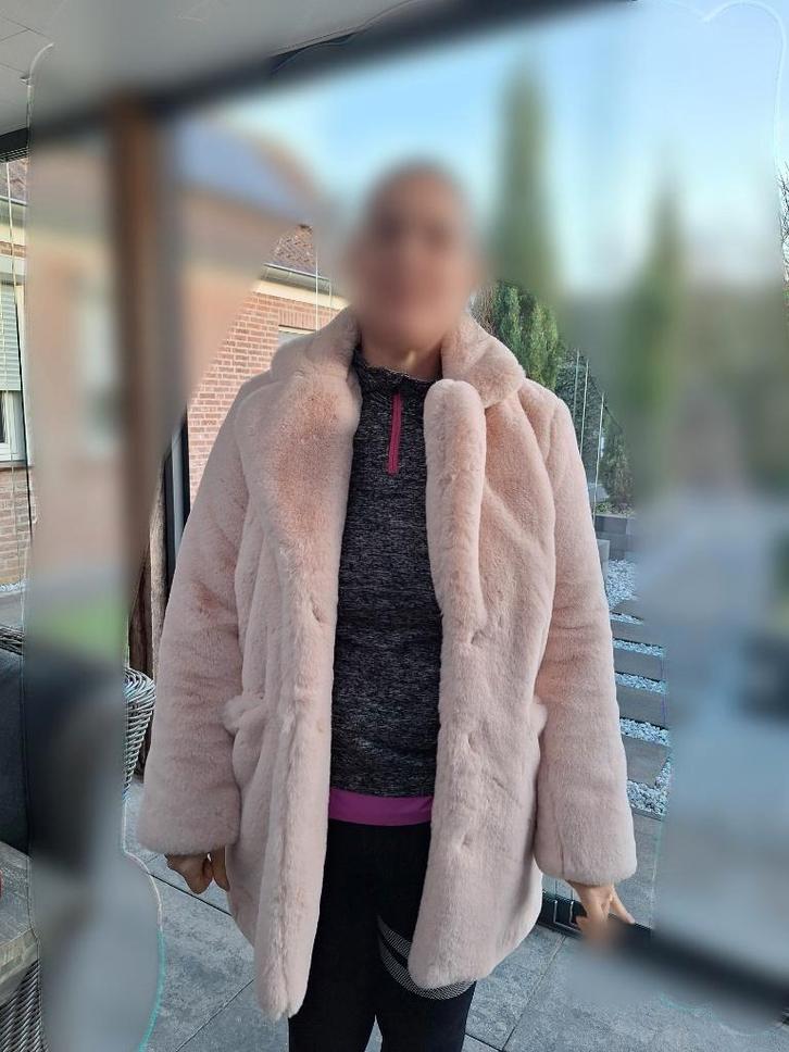 Roze imitatie bontjas faux fur coat super zacht, maat 40, M, Kleding | Dames, Jassen | Winter, Zo goed als nieuw, Maat 38/40 (M)