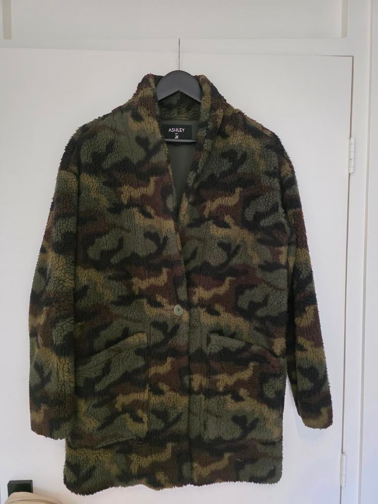 Ashley camouflage jas - maat M, Ashley, Ophalen of Verzenden, Zo goed als nieuw, Maat 38/40 (M)