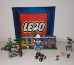 Lego 4440 Bospolitie politiebureau, Ophalen of Verzenden, Zo goed als nieuw, Complete set, Lego