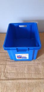 opbergbakken/krat blauw : 2 verschillende, Ophalen of Verzenden
