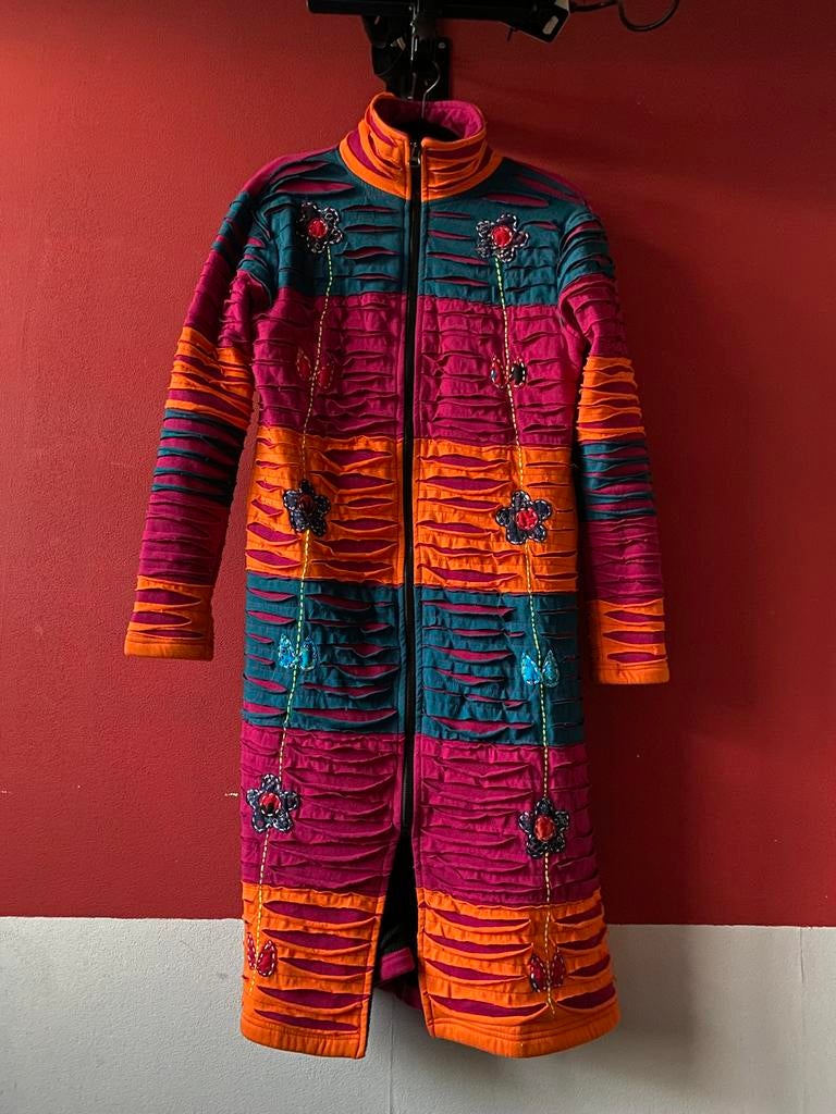 Coline Nepal vest roze / oranje maat L. ZGAN, Ophalen of Verzenden, Zo goed als nieuw, Maat 42/44 (L), Roze