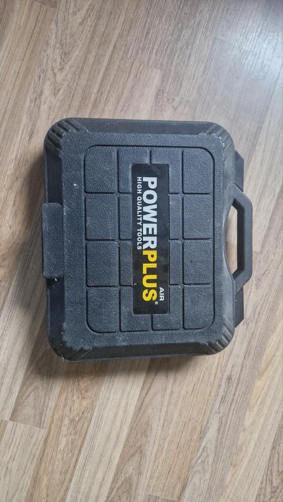 Powerplus pneumatische tacker, Doe-het-zelf en Verbouw, Gereedschap | Handgereedschap, Ophalen, Nieuw