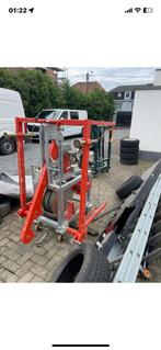 Liften bouw moet weg, Ophalen of Verzenden, Zo goed als nieuw