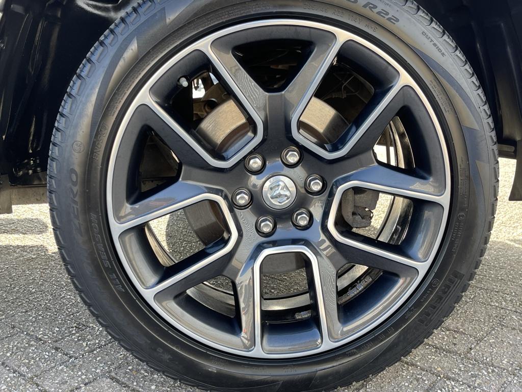 Dodge Ram 1500 pick up 4x4 Crew Cab Bighorn LPG (bj 2019), Automaat, Gebruikt, 8 cilinders, RAM 1500