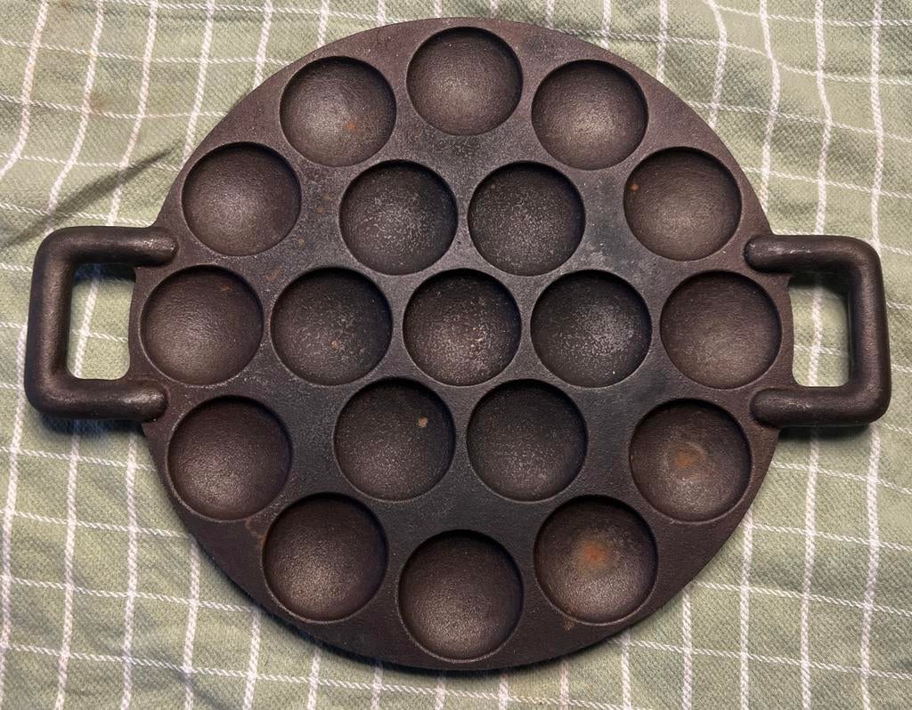 Gietijzeren poffertjespan Koopmans Meelfabrieken Leeuwarden, Ophalen of Verzenden, Gebruikt