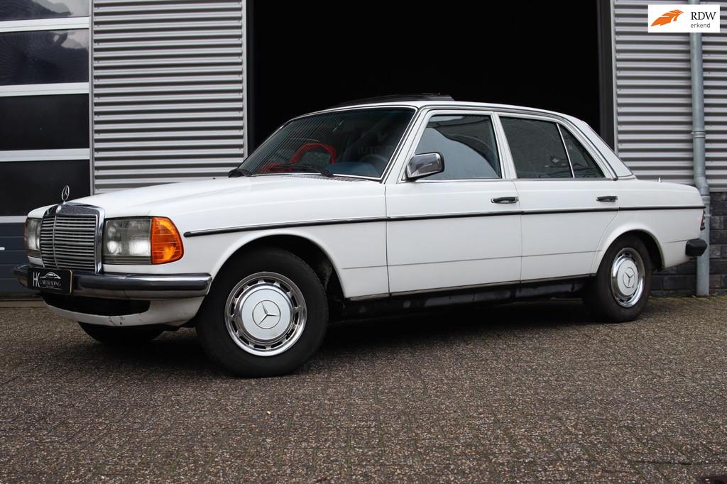 Mercedes-Benz 200-280 (W123) 280 1978|Belastingvrij|Automaat, Automaat, Achterwielaandrijving, Gebruikt, Leder en Stof