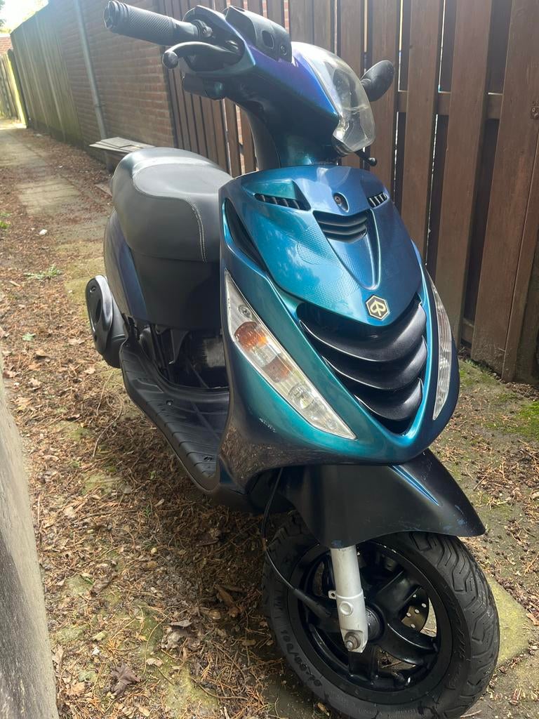 Piaggio Zip SP 4 Takt - Leuk voor onderdelen of eigen terrei, Ophalen, Gebruikt