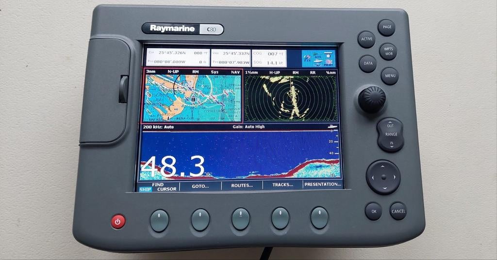 Raymarine C80 multifunctioneel kleuren display | E02020, Ophalen of Verzenden, Zo goed als nieuw, Kaartplotter of Fish Finder