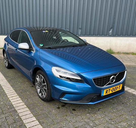 Volvo V40 2.0 T4 2018 Blauw, Auto's, Volvo, Particulier, V40, Benzine, C, Hatchback, Handgeschakeld, Origineel Nederlands, Blauw