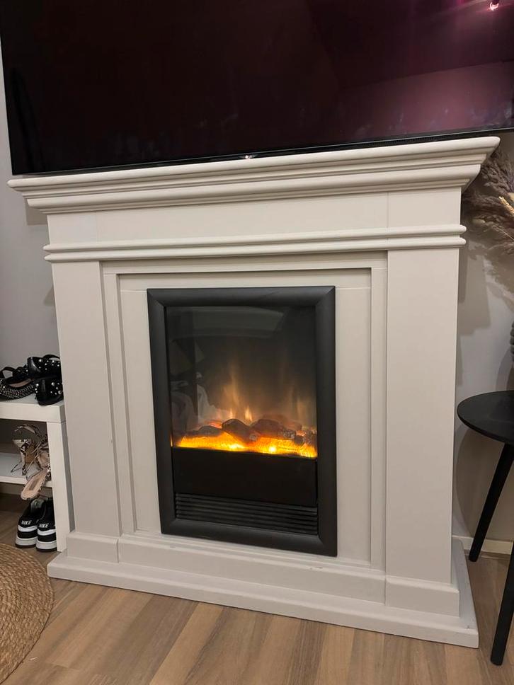 Elektrische haard met schouw - Ruby decor, Huis en Inrichting, Haarden, Gebruikt, Elektrische haard, Ophalen