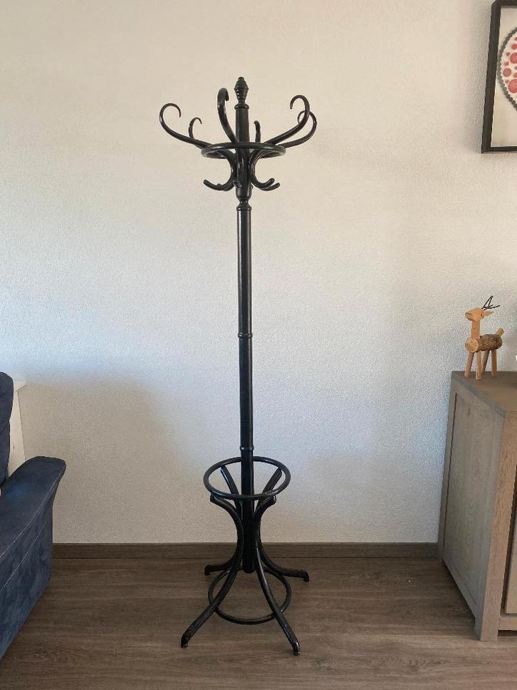 Zwarte kapstok, Huis en Inrichting, Woonaccessoires | Kapstokken, Gebruikt, Staande kapstok, 150 tot 200 cm, Hout, Ophalen