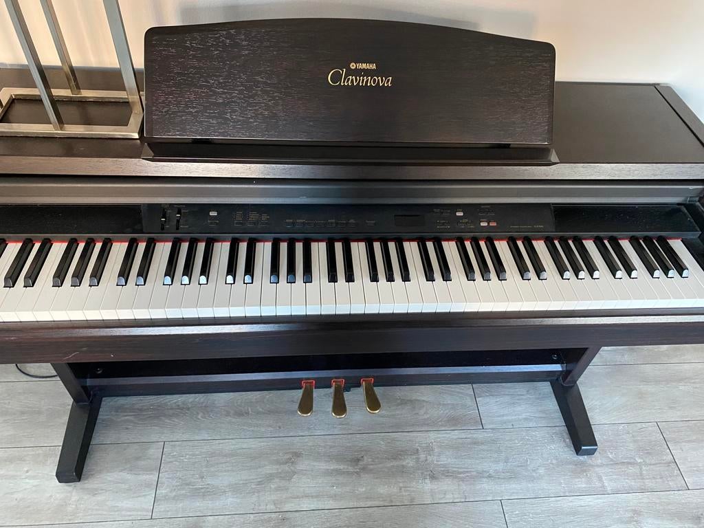 Yamaha Clavinova electrische piano CLP-840, Ophalen, Gebruikt, Bruin, Digitaal