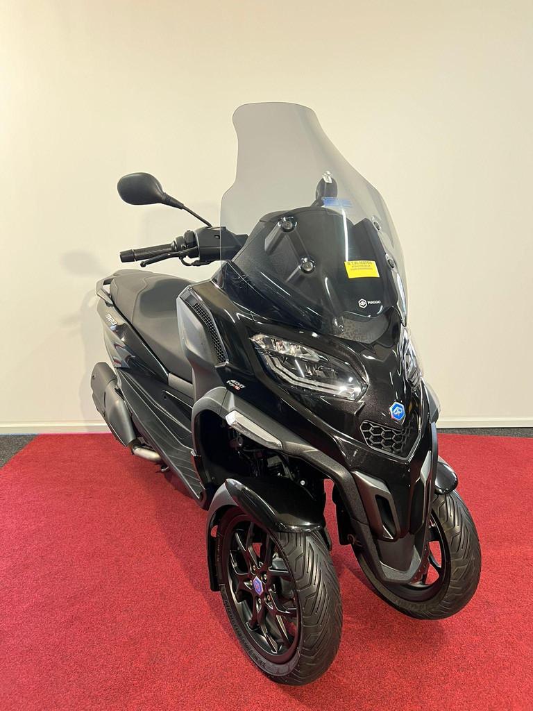Piaggio 400 MP3 HPE RST EXCLUSIVE, Scooter, Bedrijf, 399 cc, 12 t/m 35 kW