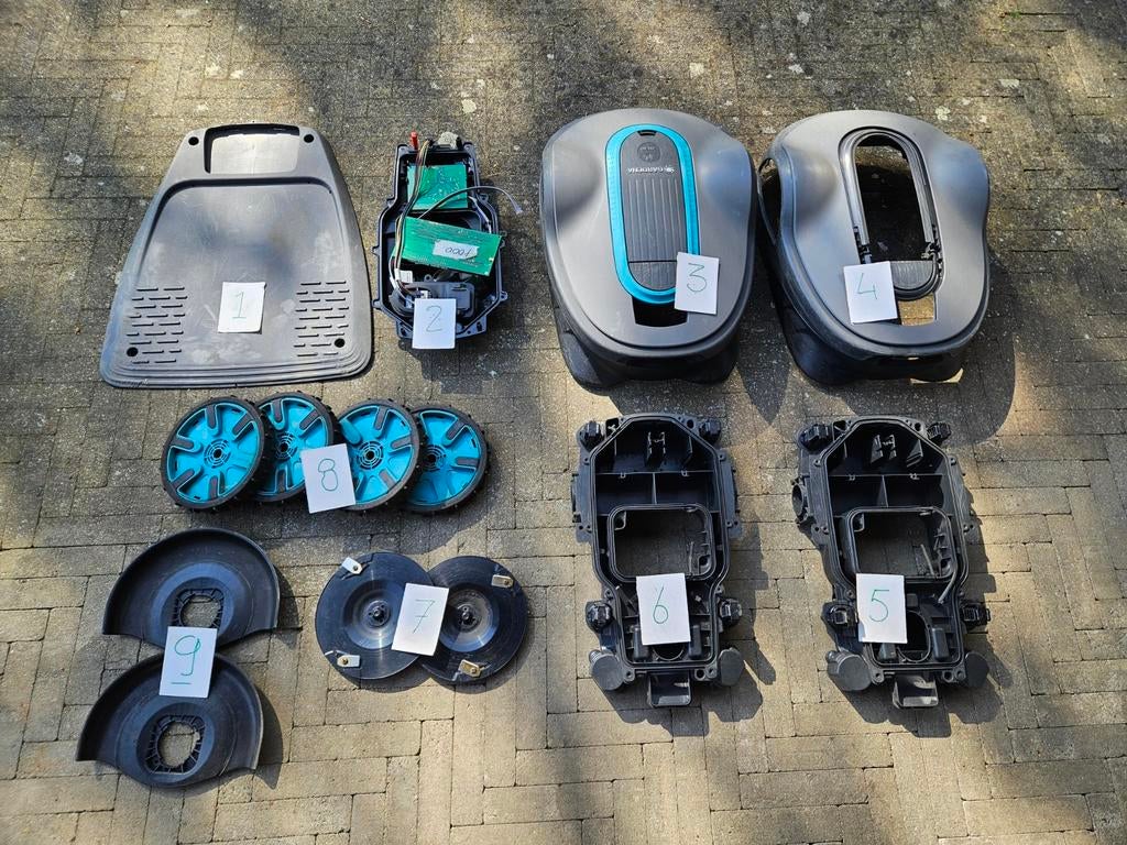 Gardena Smart Sileno Life  robotmaaier onderdelen en pincode, Tuin en Terras, Robotmaaiers, Ophalen of Verzenden, Gardena, 20 tot 25 cm